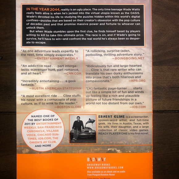 Ready Player One paperback book - Picture 3 of 5